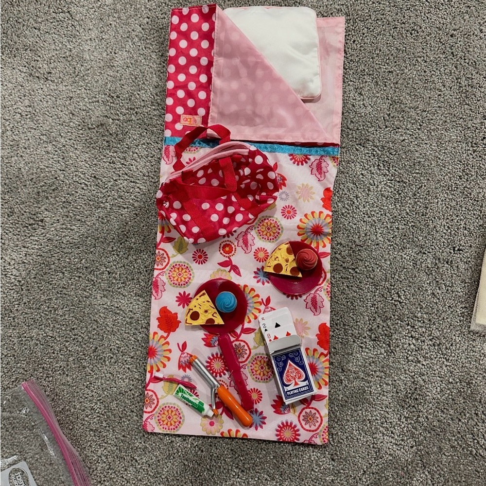 AE Doll & Me sets, Colorful Doll Sleeping Bag with Accessories, outfits (cont.)